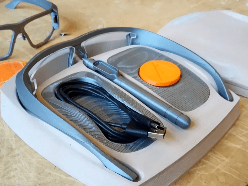 3D print of case with glasses, cable & pen designed in Gravity Sketch by Industrial Designer, Lucas Van Dorpe